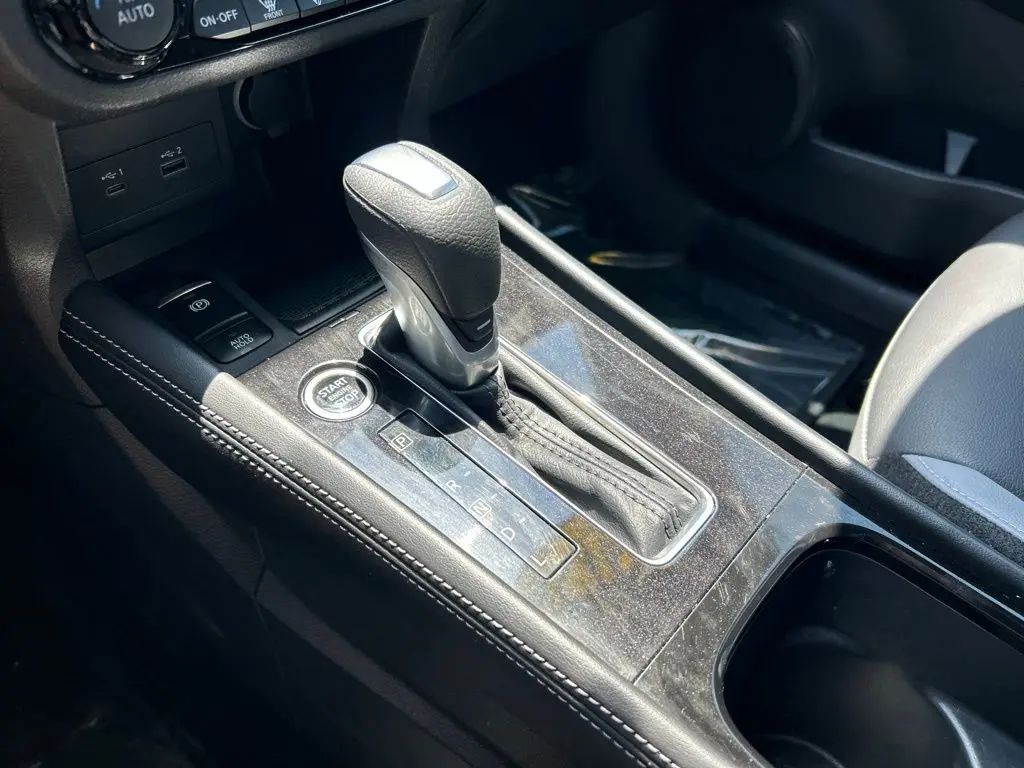 2024 Nissan Kicks - $21,176