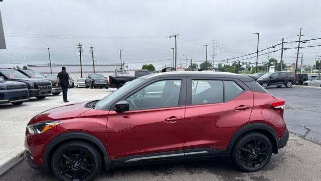 2020 Nissan Kicks SR