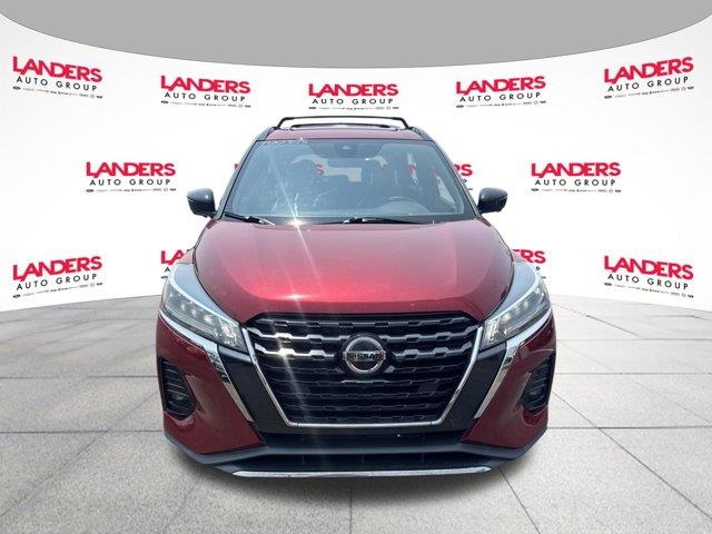 2021 Nissan Kicks - $15,990