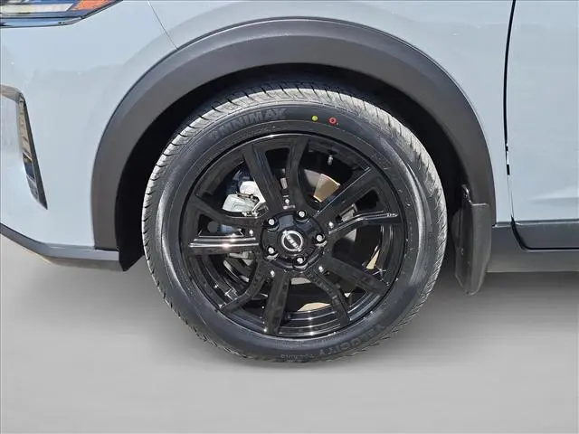 2022 Nissan Kicks - $17,405
