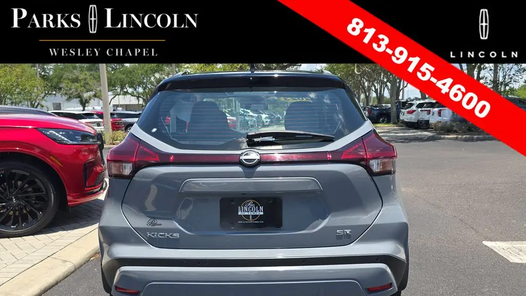 2023 Nissan Kicks SR