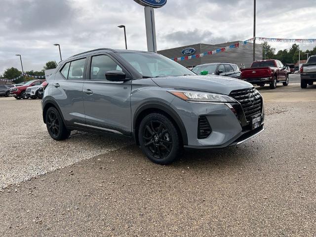 2024 Nissan Kicks