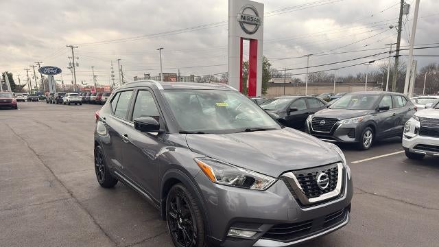 2020 Nissan Kicks SR