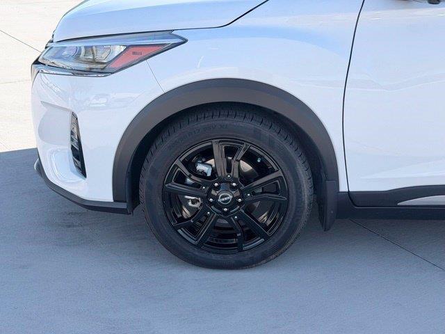 2023 Nissan Kicks - $15,542