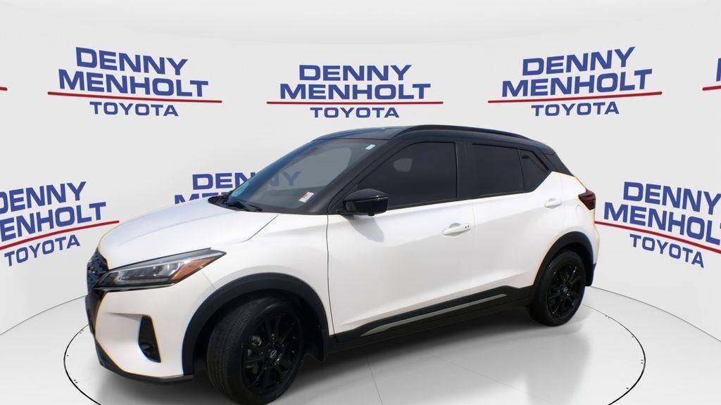 2023 Nissan Kicks SR