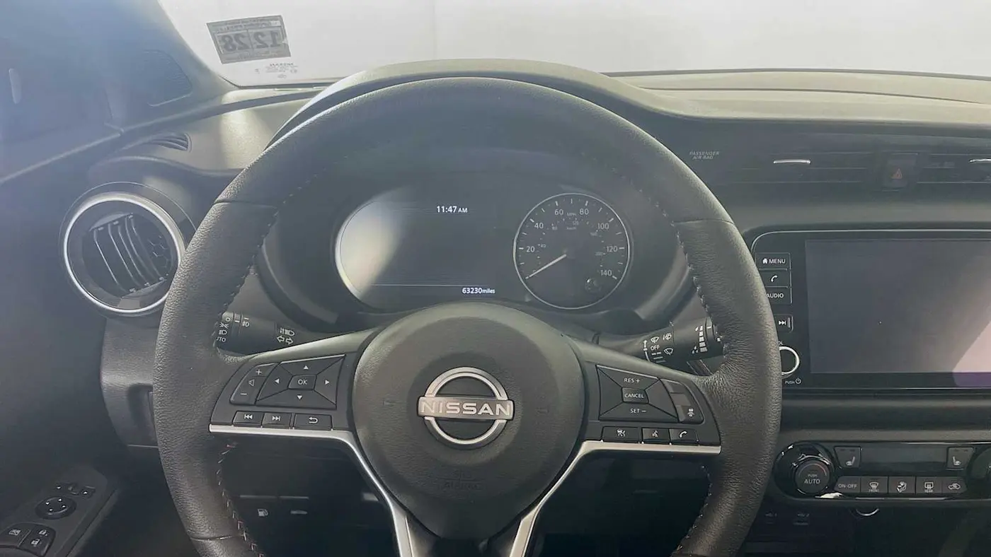 2024 Nissan Kicks SR