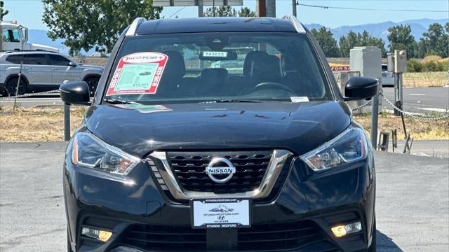 2020 Nissan Kicks SR