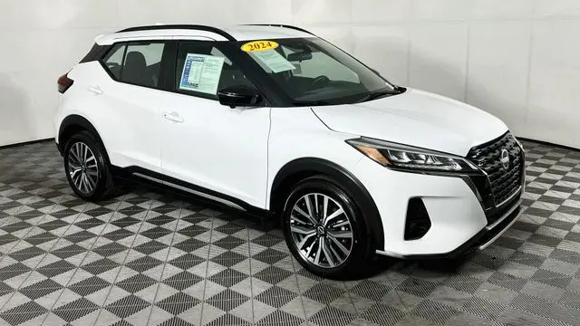 Preowned 2024 Nissan Kicks SR for Sale