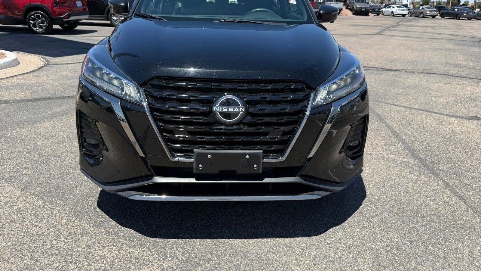 2024 Nissan Kicks SR