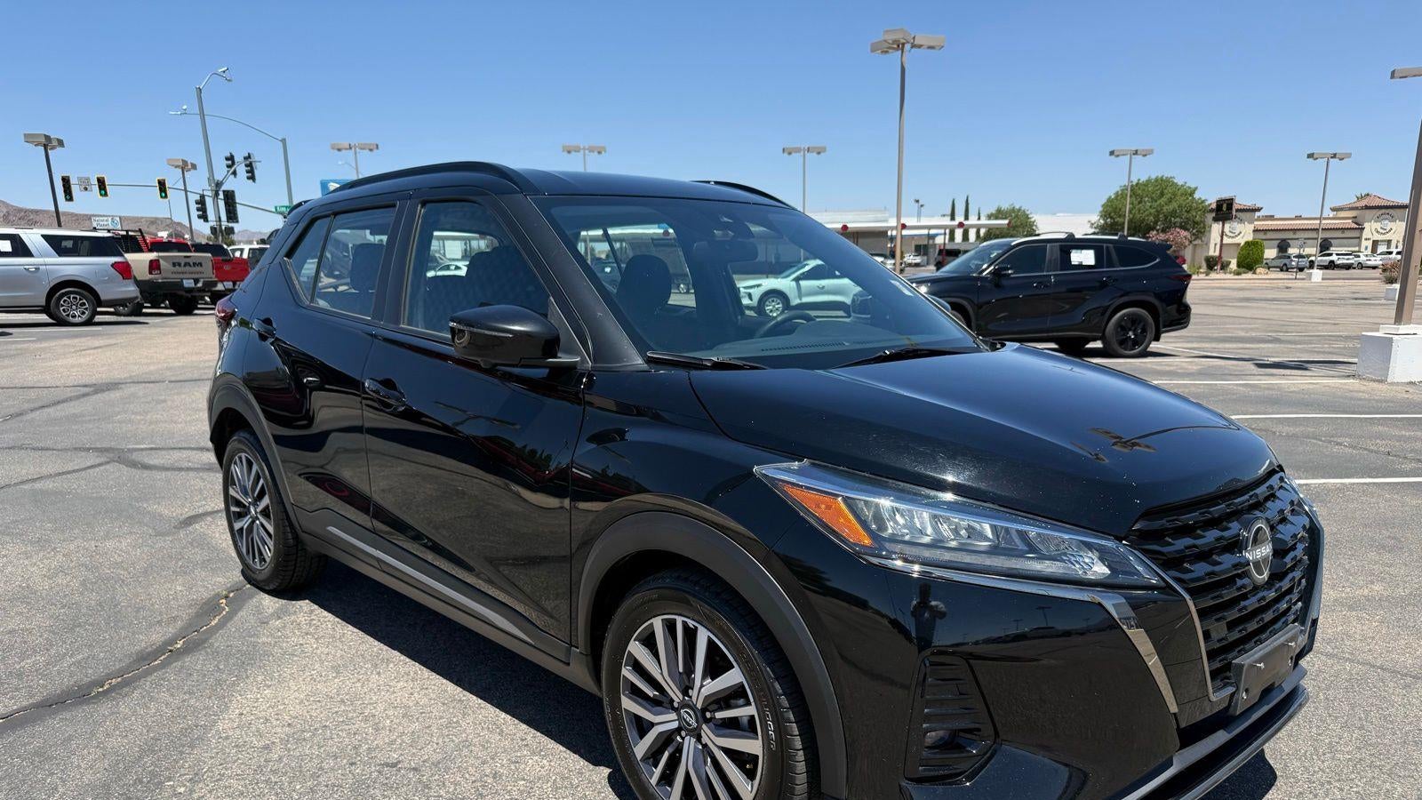 2024 Nissan Kicks SR