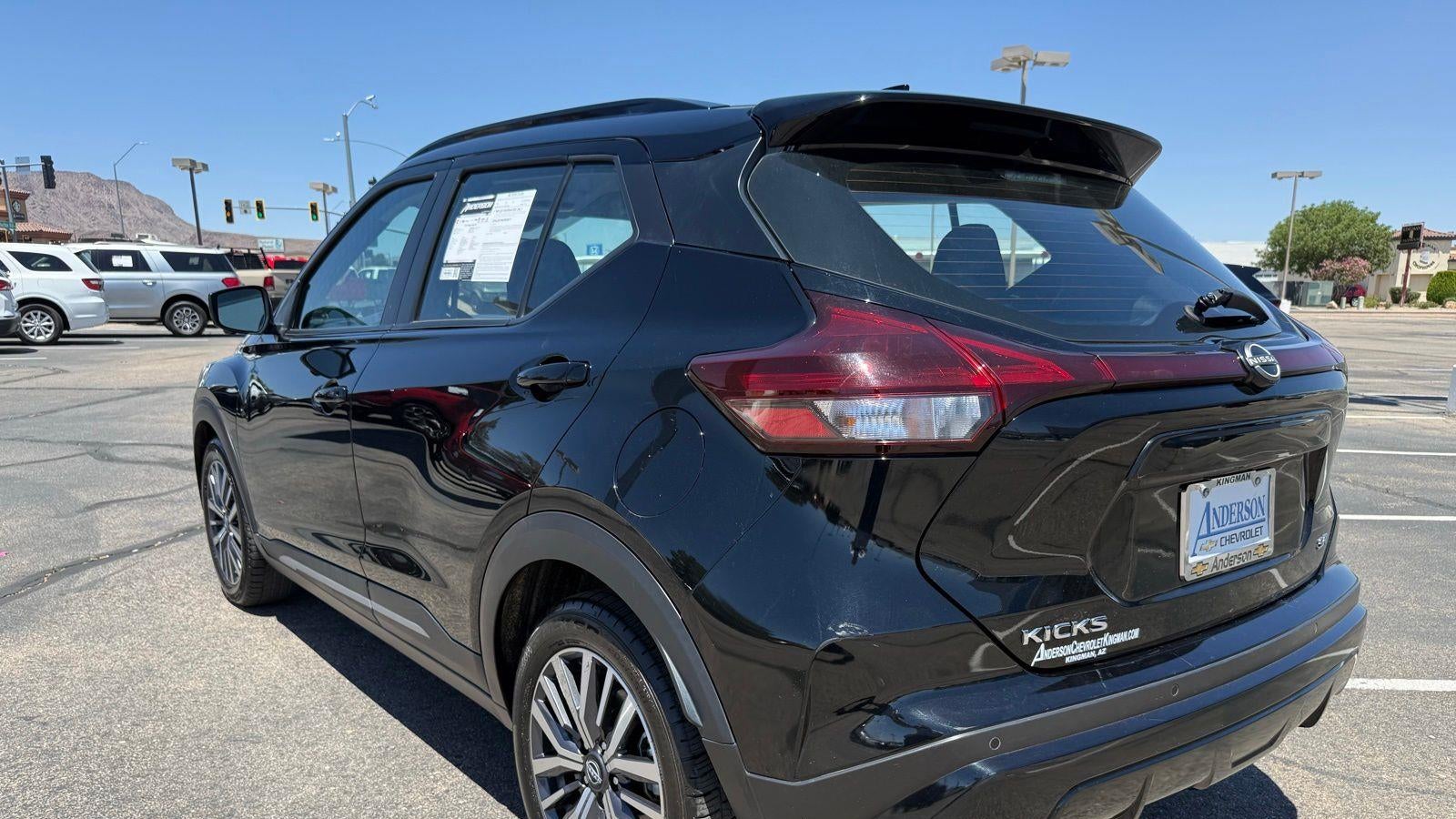 2024 Nissan Kicks SR