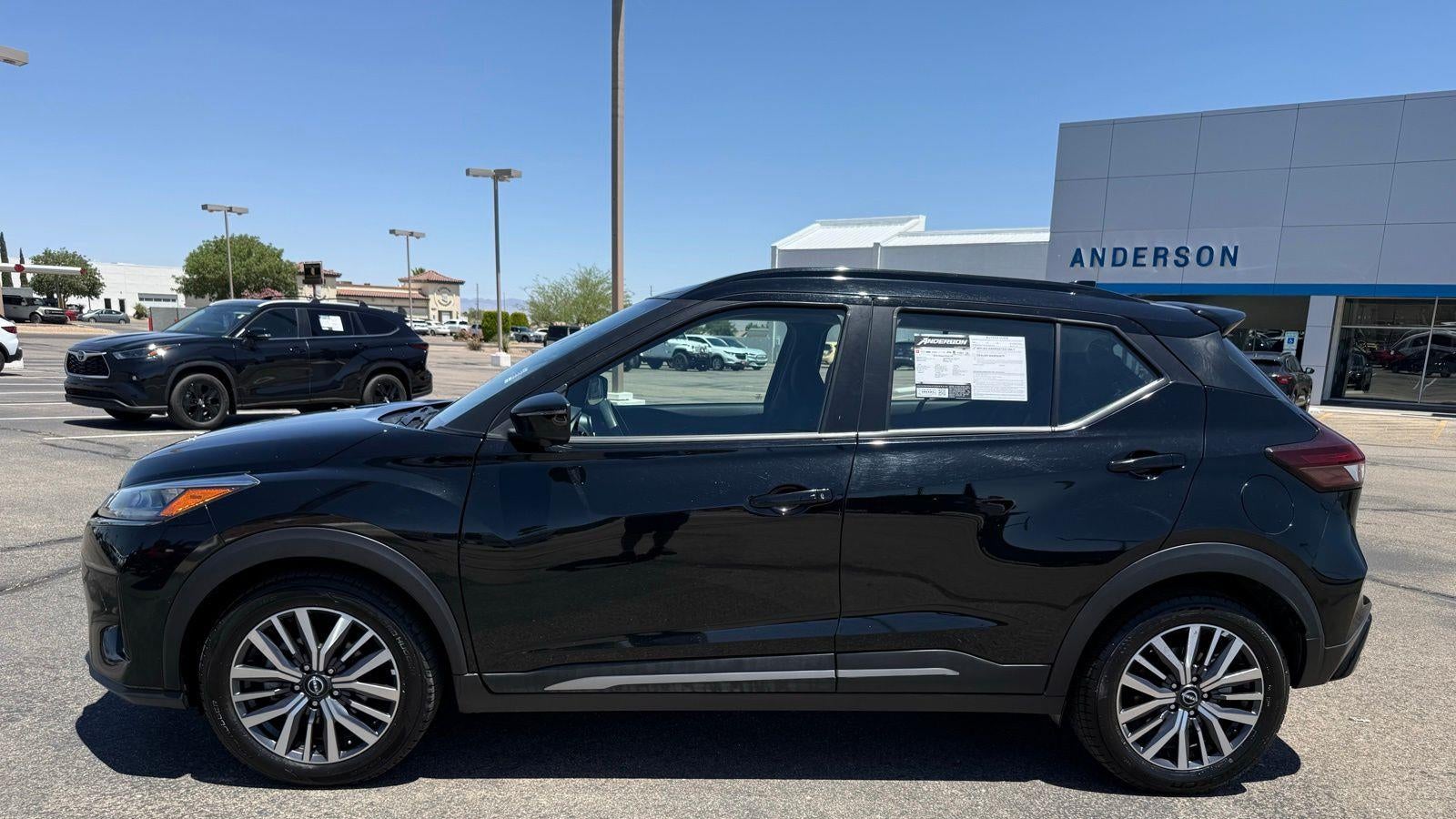 2024 Nissan Kicks SR