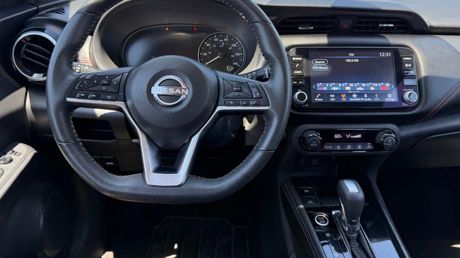 2024 Nissan Kicks SR