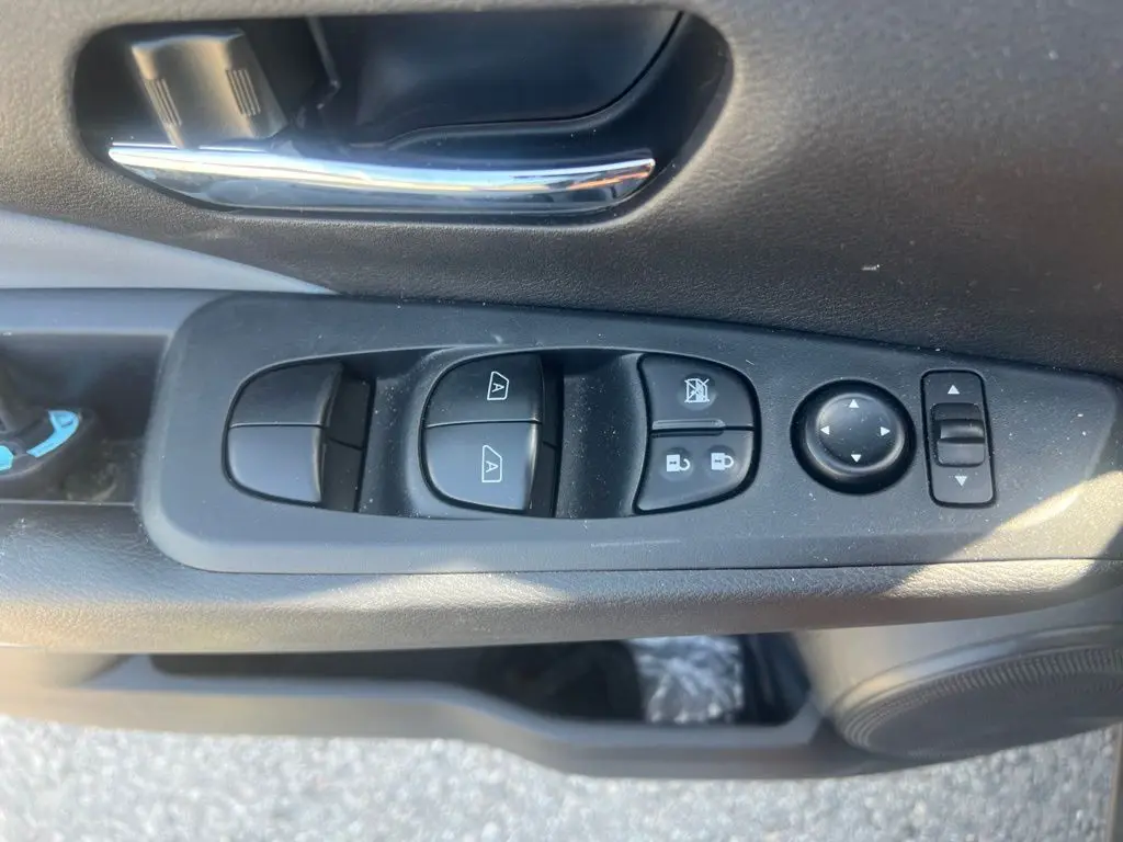 2024 Nissan Kicks - $20,446