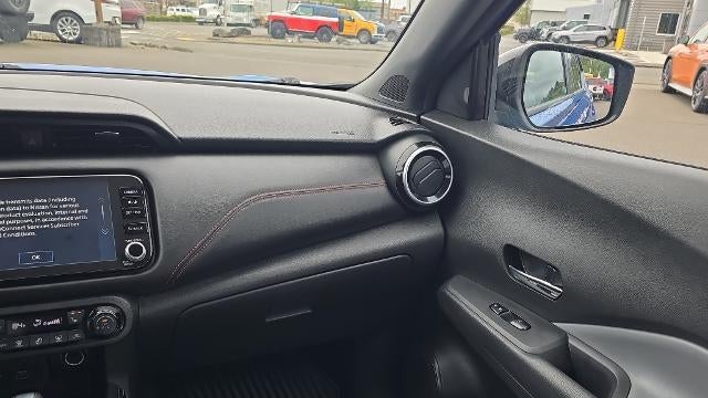 2021 Nissan Kicks SR