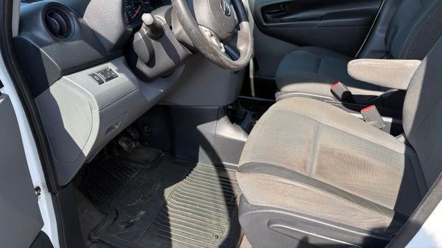 2015 Nissan NV200 S
