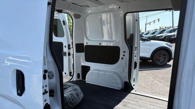 2015 Nissan NV200 S