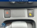 2019 NV200 Thumbnail 23
