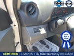 2017 NV200 Thumbnail 18