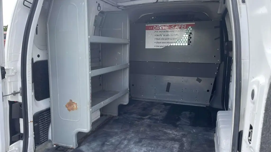 2021 Nissan NV200 S
