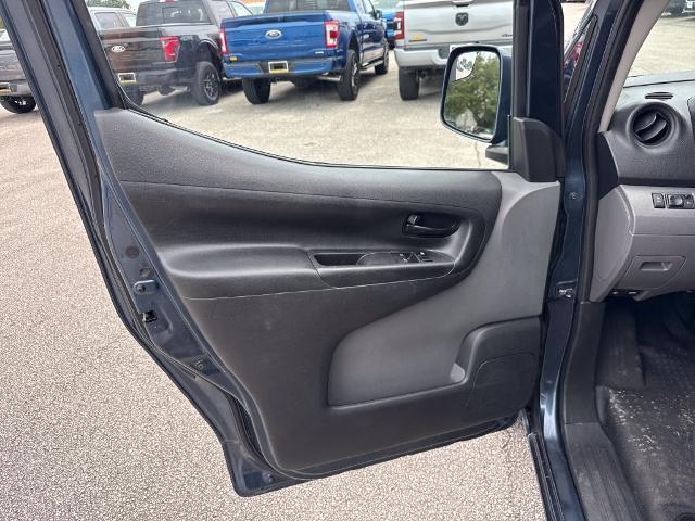 2017 Nissan NV200 - $13,900