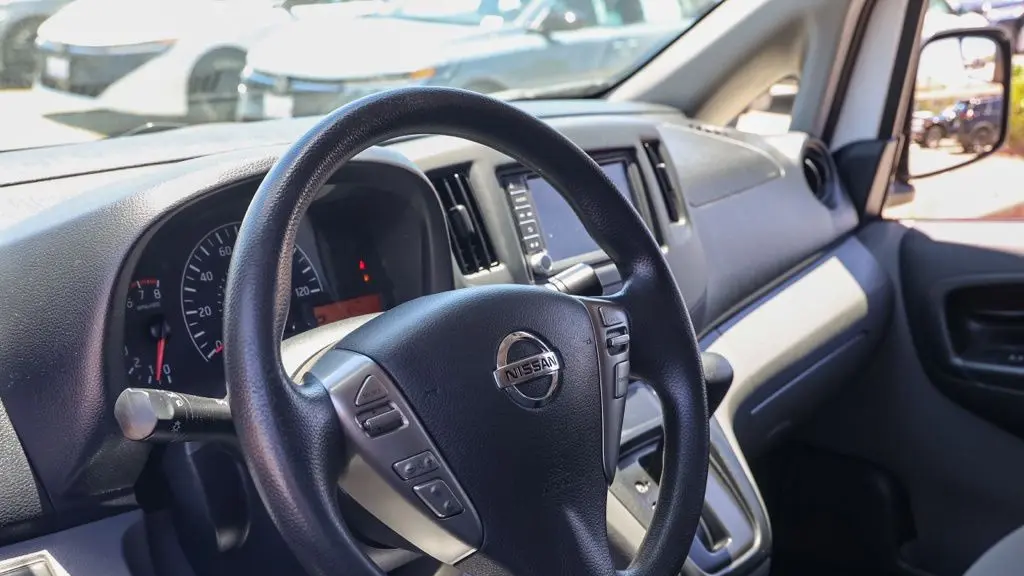 2021 Nissan NV200 S