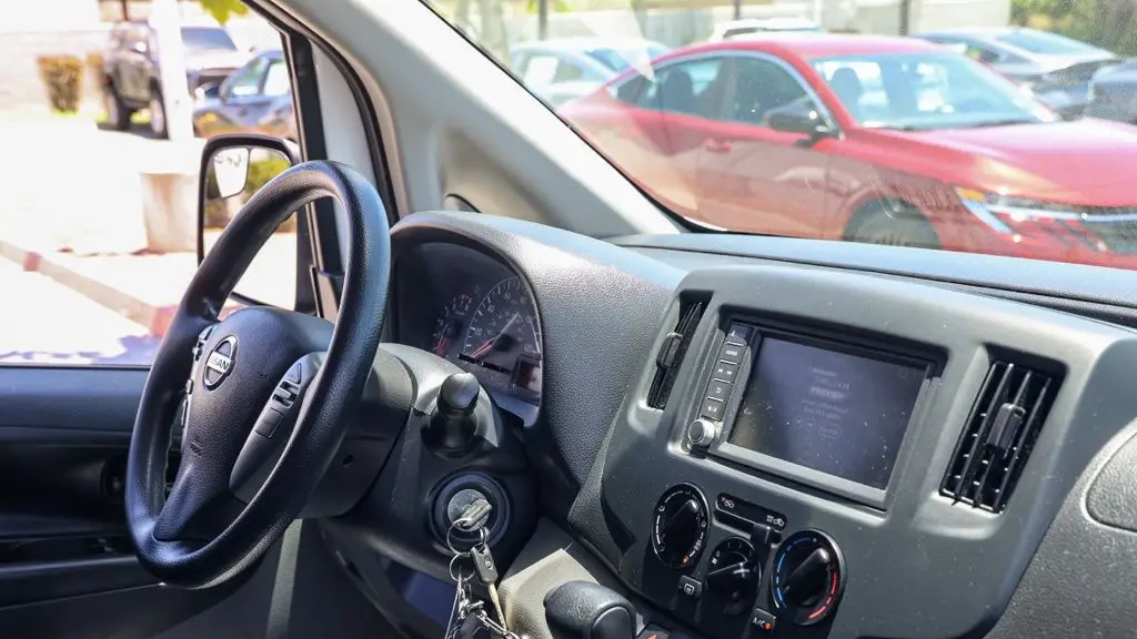 2021 Nissan NV200 S