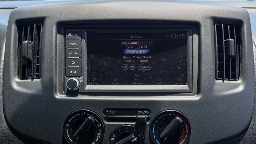 2021 Nissan NV200 S