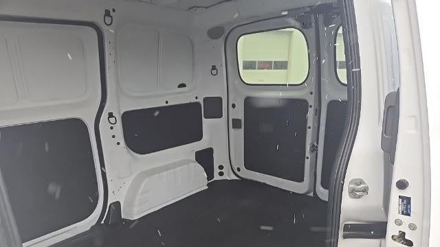 2021 Nissan NV200 S