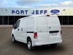 2017 NV200 Thumbnail 7