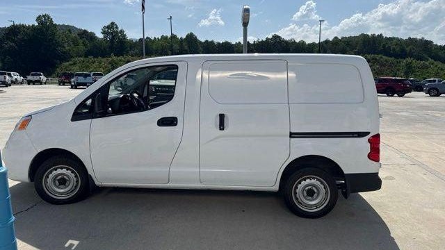 2021 Nissan NV200 S