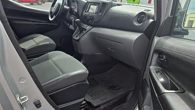 2015 Nissan NV200 S