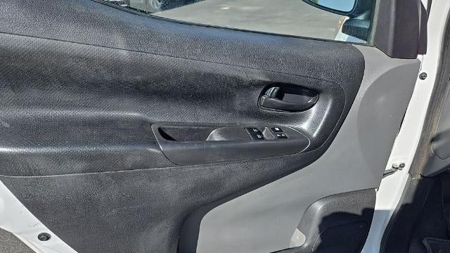 2021 Nissan NV200 S