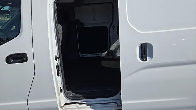 2021 Nissan NV200 S