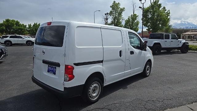 2021 Nissan NV200 S
