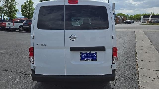 2021 Nissan NV200 S