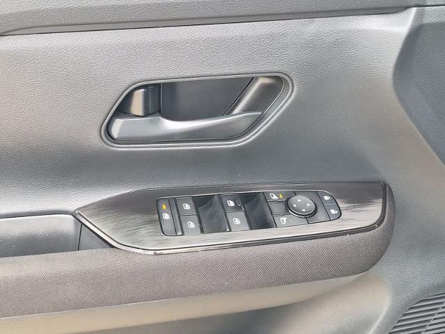 2025 Nissan Kicks - $20,215