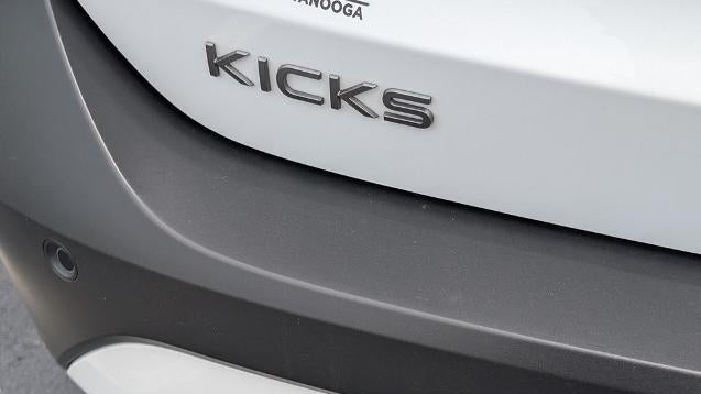 2025 Nissan Kicks S
