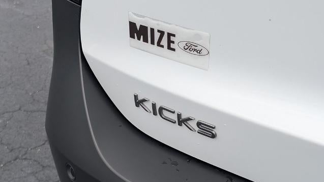 2025 Nissan Kicks S