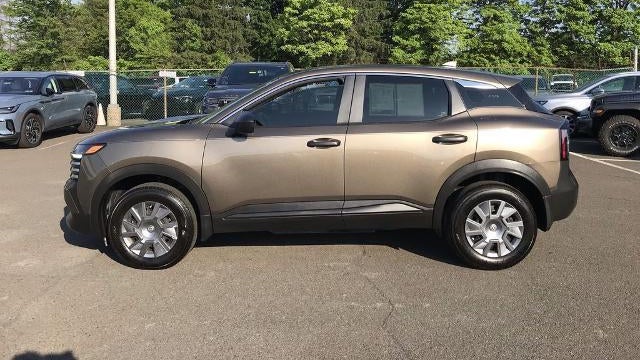 2025 Nissan Kicks S