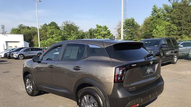 2025 Nissan Kicks S