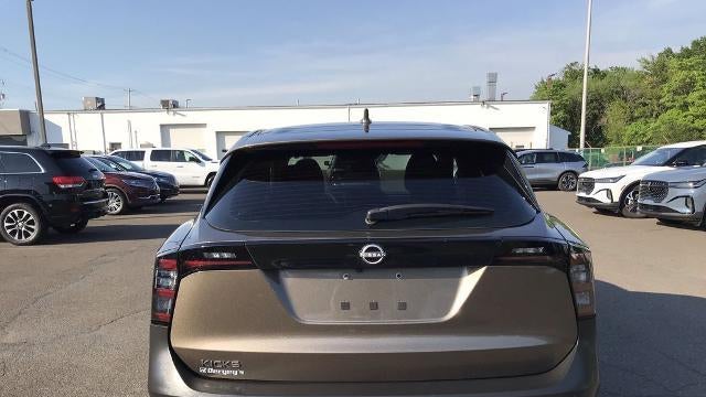 2025 Nissan Kicks S