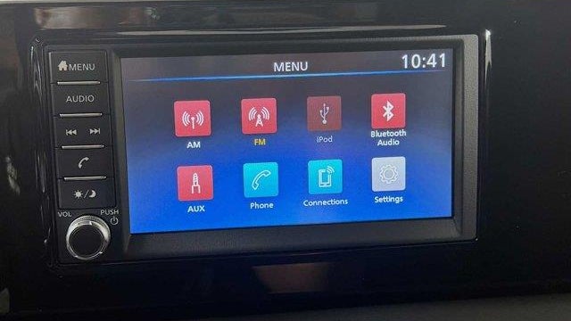 2025 Nissan Kicks S
