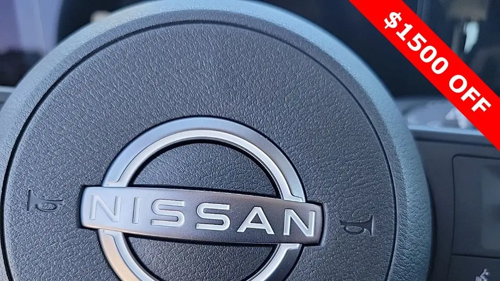 2025 Nissan Kicks S