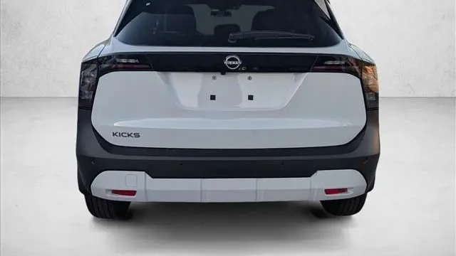 2026 Nissan Kicks S