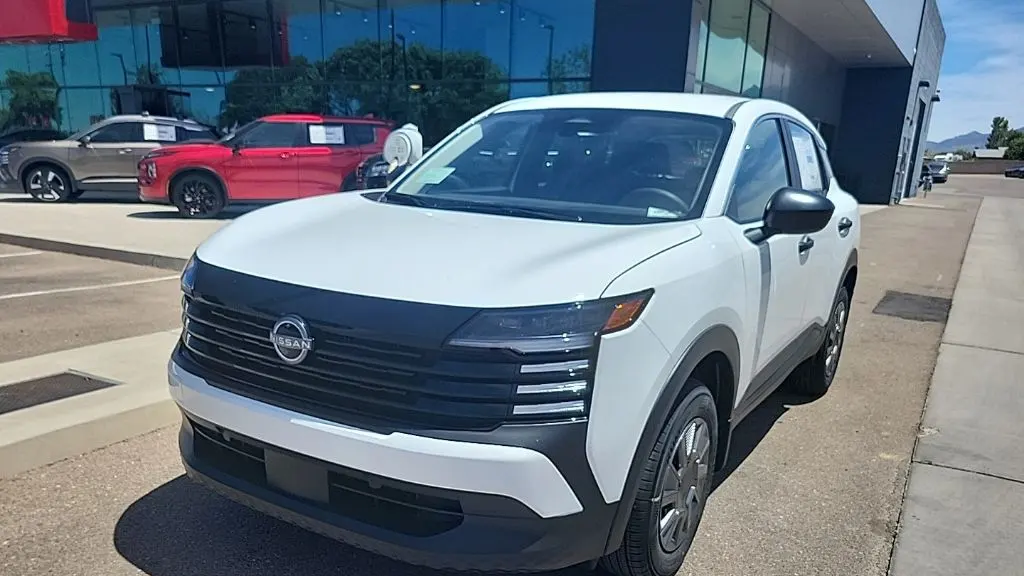 2026 Nissan Kicks S