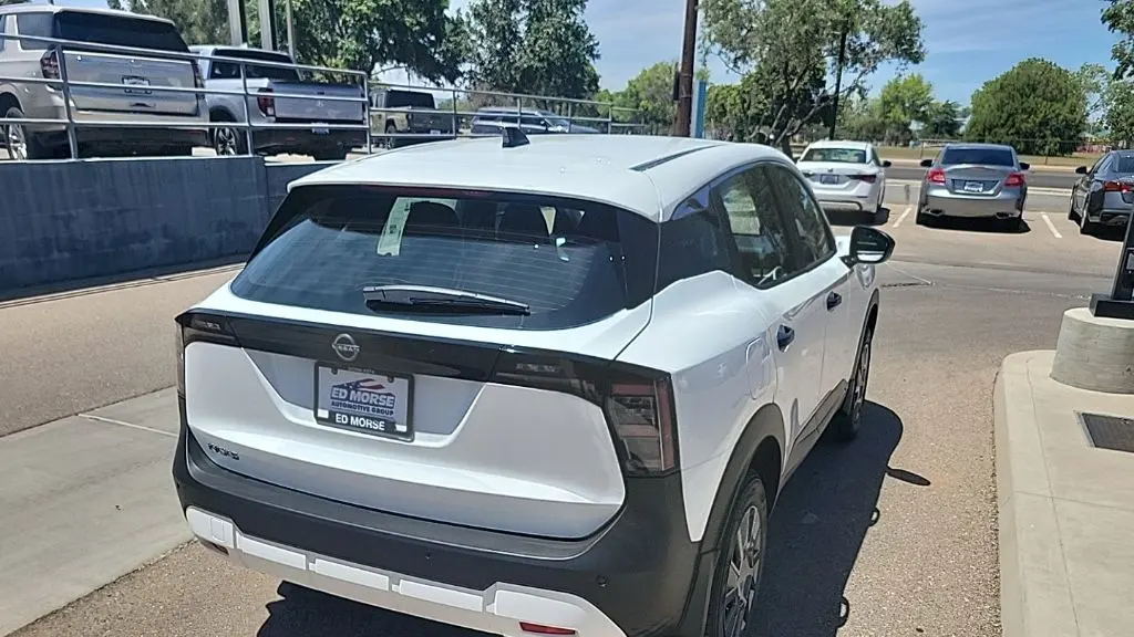 2026 Nissan Kicks S