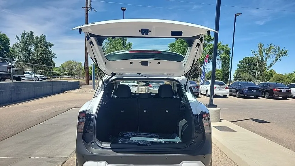 2026 Nissan Kicks S