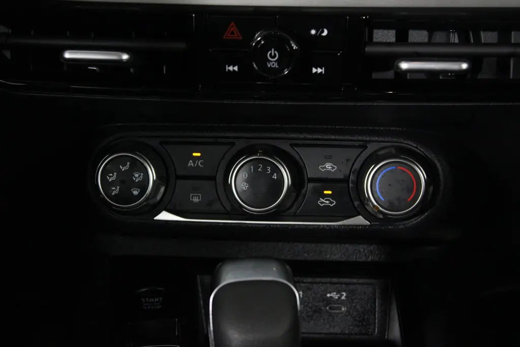 2026 Nissan Kicks - $19,819