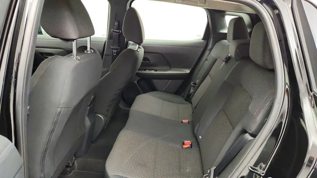 2026 Nissan Kicks - $17,895